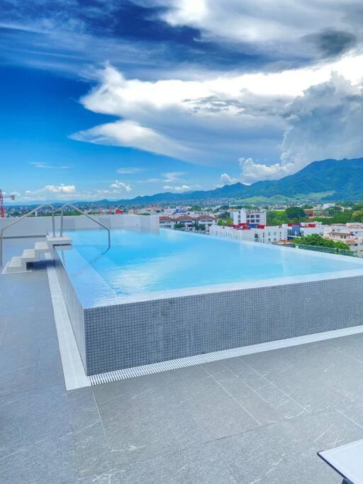 New Versalles Unit With Rooftop Pool Apartamento